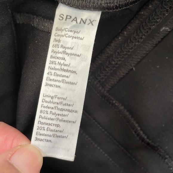 Spanx Pants - Picture 6 of 8